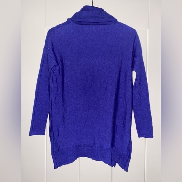 Tahari Extra Fine Merino Wool Cowl Neck Knit Sweater Women XS Cold Weather - Picture 5 of 6